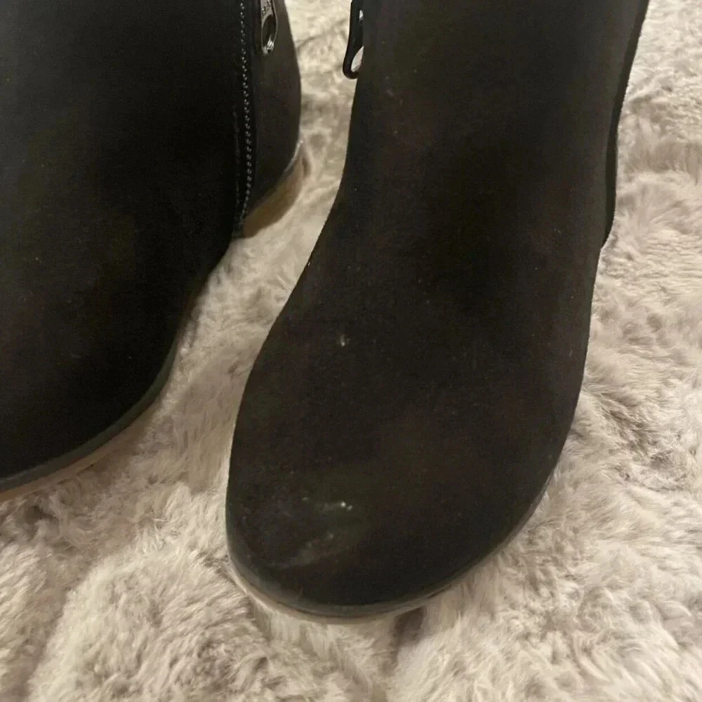 Cat & Jack Black Suede Penelope Ankle Boots, Size 6 Toddler Girl, Zip Up